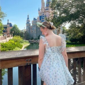 Cinderella Disney bounding dress
